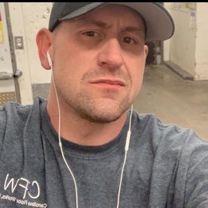 Meet your Posher, Gregory